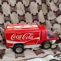 コカコーラ　トラック　レア　レトロ　電池式　BIG WHEEL ビンテージ　おもちゃ_画像8
