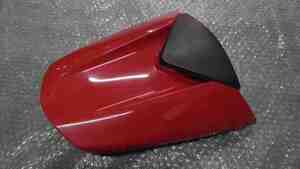 CBR250R　MC41-1007xxx　の　リアシートカバー　傷 *1708046730　中古