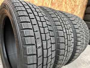 送料無料【バリ山】205/55R16 91Q DUNLOP WINTERMAXX WM01 スタッドレス 17年製造 4本セット