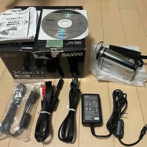 美品 SANYO Ｘａｃｔｉ DMX-TH1(S) デジタルビデオカメラ ハンディカム パナソニック