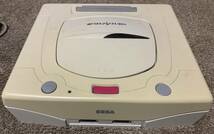 ★【ジャンク品】セガ サターン SEGA SATURN 本体 ACケーブルなし コントローラー２つ ★_画像2