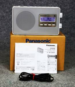 中古動作良好確認美品 Panasonic RF-U100TV ホワイト ワンセグTV音声-FM-AM 3バンドラジオ 元箱/ACコード/取説付き パナソニック