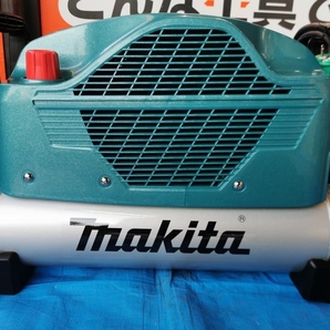 013♪未使用品♪マキタ makita 高圧エアコンプレッサー 11L 青 高圧4口 AC500XLH ※撮影のため開封、未使用品の画像3