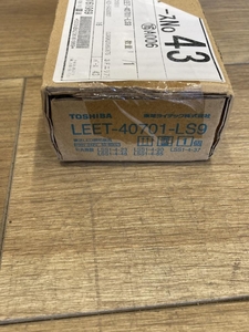 021■未使用品・即決価格■東芝 LEDベースライト照明器具 LEET-40701-LS9 伝票直張り発送となります。