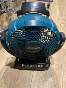 020♪おすすめ商品♪マキタ　makita 充電式ファン　扇風機 CF102DZ　本体のみ