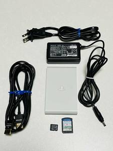 SONY PlayStation Vita TV 本体 VTE‐1000 メモリーカード 8GB ソフト1本(魔女こいにっき) HDMIケーブル付き