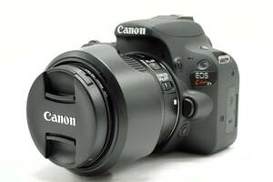 【ほぼ新品：ショット数僅か6027枚】キャノン Canon EOS X9 レンズキット EF-S 18-55mm F3.5-5.6 IS 《カメラバッグ付》　　　　　YA402012