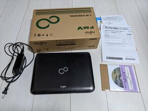 ノートパソコン★Fujitsu/Lifebook MH30/C★富士通★B5サイズ★箱付き