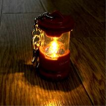 美品 BEAMS Small Lantern Keyholder ビームス ミニランタン型キーホルダー LED EDC OUTDOOR CAMP エブリデイキャリー アウトドア キャンプ_画像10