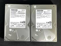 【送料無料】2個セット ★ 2TB ★　DT01ACA200　/　TOSHIBA　【使用時間： 3035 ｈ＆ 3035 ｈ】 2022年製　良品　3.5インチ内蔵HDD SATA600_画像1