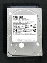 【送料無料】 ★ 2TB ★　TOSHIBA / MQ04ABD200　【使用時間：7 ｈ】 2022年製　新品同様　2.5インチ内蔵HDD　9.5mm厚/SATA/5400rpm 東芝　_画像1