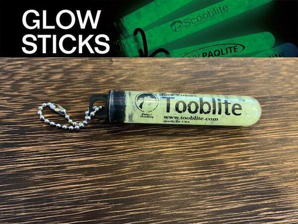  GLOW STICKS Tooblite 蓄光 キーホルダー　キャンプ　バイク 3インチ