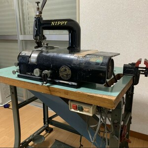 【1スタ/1円スタート】動作確認済み 引き取り限定 nippy ニッピー np-2 皮漉機 工業用ミシン 皮すき ナショナル　モーター ジャンク扱い 