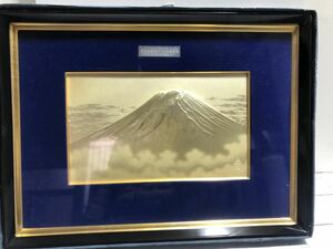 24M02-100：富士山美術彫金額 春山 45ｘ61ｃｍ