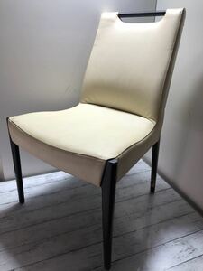 24M02-149N:【カリモク】 Karimoku チェア 座面高43ｃｍ 全高83ｃｍ 幅55ｃｍ ペットキズあり　椅子 
