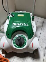 24M02-177N:【動作確認済】 MAKITA マキタ 230mm 芝刈機 MLM2351 電動芝刈機_画像2