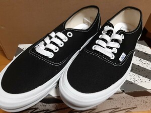 vans　バンズ　ヴァンズ　vault　ボルト　OG オージー　Authentic オーセンティック　LX luxury originals　オリジナルズ　ブラック　27