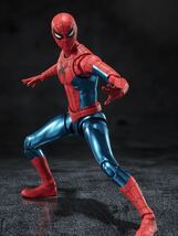 S.H.Figuarts スパイダーマン ニューレッド&ブルースーツ　スパイダーマン：ノー・ウェイ・ホーム_画像2