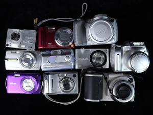 デジタルカメラまとめ Canon Casio Nikon PENTAX Optio PLUMPUS LUMIX FinePix A500 COOLPIX S3300 μ830 DMC-TZ10 2800Z 020IDIIB53