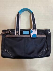 COACH コーチ　ハンプトンズ　 小さめトートバッグ ブラック系