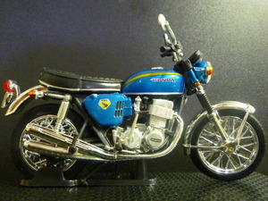 　1/24 ホンダ CB750 Four K0 HONDA CB750FOUR ナナハン CB750F ブルー　1969