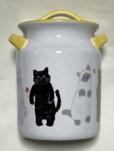 カルディ キャットキャニスター（キャンディ入） ネコの日 猫の日 KALDI 密閉容器 陶器製 キャニスター 保存容器 新品未開封_画像2