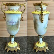 ☆SEVRES セーブル☆アンティーク レリーフ 金彩 彩色 手描き☆耳付 カップ 花瓶 西洋☆ヴィンテージ コレクター 収集品 蔵出し品☆_画像3