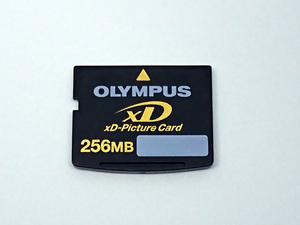 《動作確認済》OLYMPUS　オリンパス　xDピクチャーカード　xDカード　２５６ＭＢ