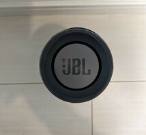 JBL Charge3 Bluetooth ブラック ポータブル ワイヤレス　ジェイビーエル　防水　アウトドア　_画像5