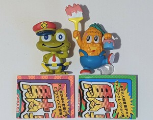 ● 駄菓子キャラクターマスコット　カエル＆もろこし フィギュア　ガチャ
