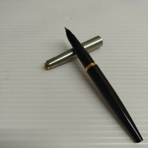 NA★1円〜 中古品 万年筆 パーカー PARKER 45 MADE IN U.S.A 筆記用具 文房具 インクなし