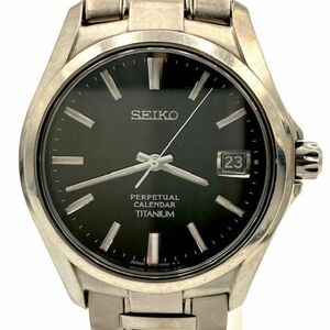 仙4 SEIKO PERPETUAL CALENDAR 8F32-0400 腕時計 デイト クォーツ アナログ 3針 ブラック文字盤 セイコー パーペチュアルカレンダー