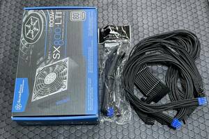 Silver Stone シルバーストーン SFX-L規格 フルモジュラーフラットケーブル電源 80PLUS Titanium認証 800W SST-SX800-LTI ケーブル付き