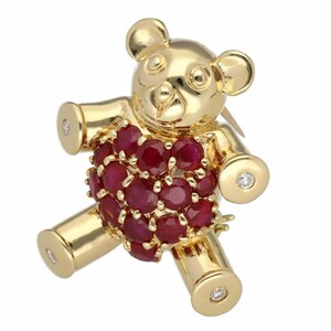 Bear Motif Ruby (2,3150) Алмаз (0,08CT) Бруш 750 K18 YG Желтое золото