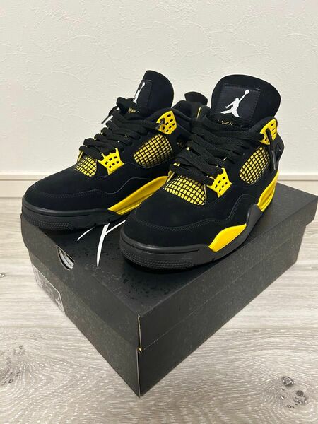 NIKE AIR JORDAN 4 thunder エアジョーダン4 レトロ サンダー