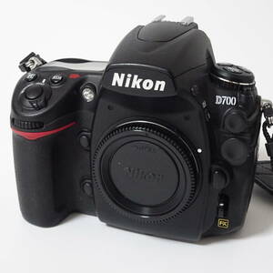 Nikon ニコン D700 ボディ デジタル 一眼レフカメラ 動作未確認 【60サイズ/同梱不可/大阪発送】【2437944/281/mrrz】