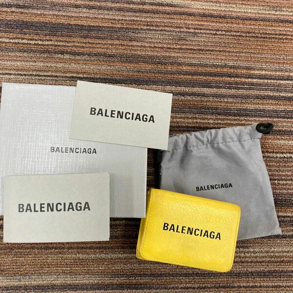 BALENCIAGA バレンシアガ 小物 財布 三つ折り財布 エブリデイ 箱付き コンパクトウォレット レディース ブランド