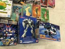 1円〜 同梱不可 ジャンク SDガンダム ガンダムブルーディスティニー3号機、マクロス VF-1S ストライク/スーパーバルキリー 他_画像3