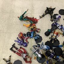 1円〜 訳あり ジャンク ワールドコレクタブルフィギュア 他 仮面ライダーフォーゼ、仮面ライダークウガ 等_画像2