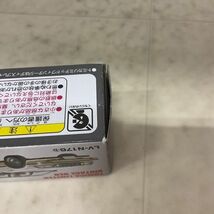 1円〜 トミカリミテッドヴィンテージNEO トヨタ クラウン ハードトップ 2.8 ロイヤルサルーンG 83年式_画像5