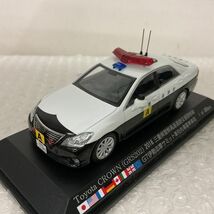 1円〜 RAI’S 1/43 トヨタ クラウン GRS202 2016 車列先導基準車両セット_画像3