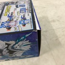 1円〜 バンダイ 仮面ライダーセイバー DX刃王剣クロスセイバー DXタテガミ氷獣戦記ワンダーライドブック 他_画像5