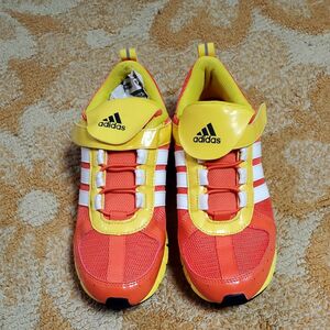 24.0cm adidas スニーカー　靴　アディダス　ランニングシューズ