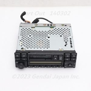 [M-26] W140 S320 93y original audio radio cassette deck A0038203786 Benz 140032 used 