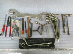 KZ.3343 tool set T character Y character L character type wheel nut wrench snap ring pliers flat chisel etc. 20 point and more car supplies loaded tool carpenter's tool 