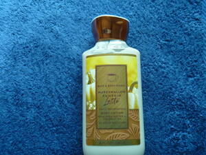 BATH & BODY WORKS BODY LOTION 8FLoz or 236ml new goods 774