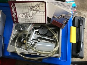 ハンディ ポンプ バキューム ポンプ マイティバック mityvac 当時 旧車 特殊工具 整備