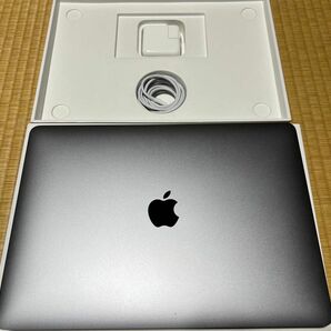 MacBook Air 2020 13インチ　M1　16GB/256GB