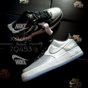 新品 正規品 NIKE ナイキ AIR FORCE1 LOW エアフォース1 ロー 07 SE 銀 シルバー 白 黒 WMNS 27.5cm (実質27cm) US10.5 替え紐 箱付き