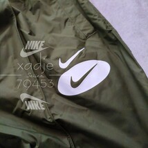 新品 正規品 NIKE ナイキ ウィンドブレーカー 上下セット ナイロン ジャケット パンツ ロゴプリント セットアップ カーキ 上 XL 下 L_画像8